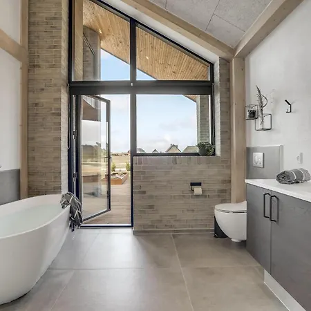 Gorgeous In With Kitchen